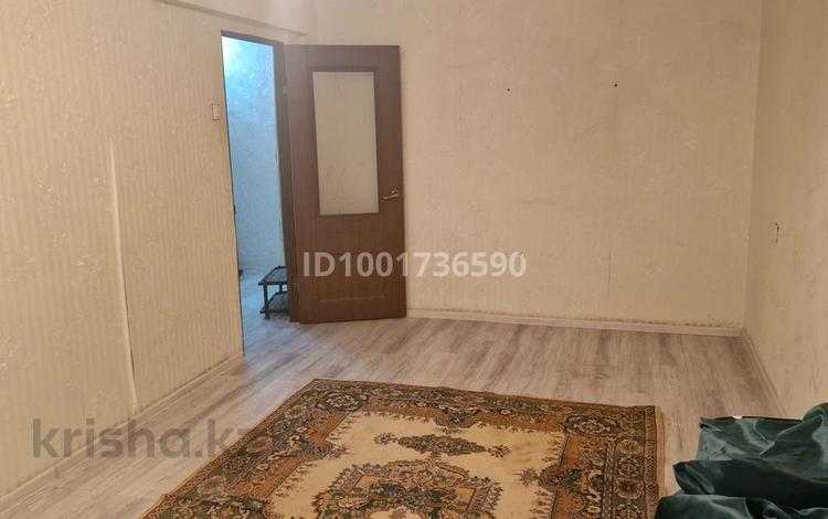 3-комнатная квартира · 62 м² · 4/5 этаж, 5 мкр 10 за 20 млн ₸ в Атырау, мкр Привокзальный-5 — фото 2