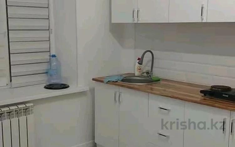 1-комнатная квартира, 38 м², 7/8 этаж помесячно, Бухар Жирау 42