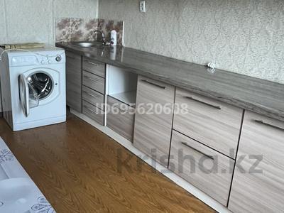 Продажа квартир в Восточно-Казахстанской обл.: 1-комнатная квартира · 38 м² · 3/9 этаж, Карбышева 52 — На против кафе Сочи за 11.5 млн 〒 1-комнатная квартира · 38 м² · 3/9 этаж, Карбышева 52 — На против кафе Сочи за 11.5 млн 〒 в Усть-Каменогорске, Ульбинский