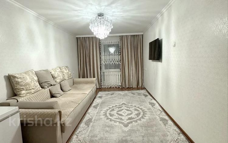2-комнатная квартира · 45 м² · 4/5 этаж, Майкудук, 17й микрорайон 56 за 11.9 млн ₸ в Караганде, Алихана Бокейханова р-н — фото 2