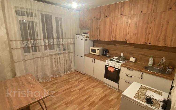 3-бөлмелі пәтер · 95.5 м² · 9/9 қабат, Омарова 7, бағасы: 38.1 млн ₸ в Астане, Нура р-н — фото 2