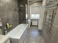 4-комнатная квартира · 200 м² · 12/14 этаж, мкр Керемет 3к2 за 900 000 ₸ в Алматы, Бостандыкский р-н — фото 16