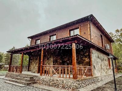 Жеке үй · 6 бөлме · 300 м², Земляничная поляна 7, бағасы: 200 000 ₸ в Бурабае