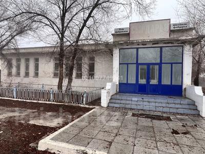 Свободное назначение, офисы, магазины и бутики, склады, общепит, салоны красоты, фитнес и спорт, медцентры и аптеки, образование, развлечения, конференц-залы, кабинеты и рабочие места, студии · 500 м² за 500 000 〒 в Шиели