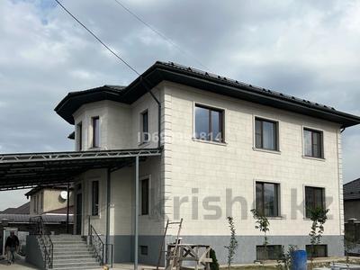 Жеке үй · 5 бөлме · 310 м² · 7 жүзд., Жайык, бағасы: 170 млн ₸ в Туздыбастау (Калинино)