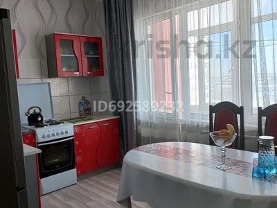 1-бөлмелі пәтер, 50 м², 6/16 қабат, мкр. Алмагуль, Алмагуль, бағасы: 17 млн 〒 в Атырау, мкр. Алмагуль