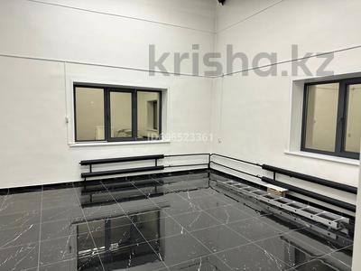 Кеңселер, кабинеттер және жұмыс орындары, студиялар · 80 м², бағасы: 500 000 ₸ в Усть-Каменогорске, Ульбинский