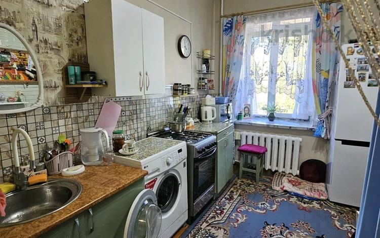 3-бөлмелі пәтер · 70 м² · 2/2 қабат, ул. Зои Космодемьянской 4, бағасы: 11.5 млн ₸ в Петропавловске — фото 2