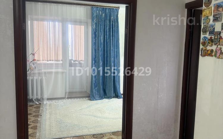 4-бөлмелі пәтер · 72 м² · 7/9 қабат, 4-й мкр 43 — Сырым Датов, бағасы: 20 млн ₸ в Аксае — фото 2