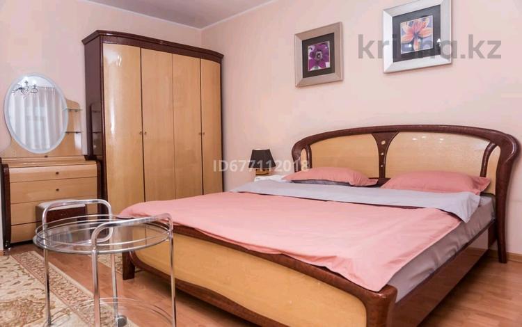 2-комнатная квартира · 80 м² · 12/13 этаж, мкр Жетысу-3 — Абая за 320 000 ₸ в Алматы, Ауэзовский р-н — фото 3