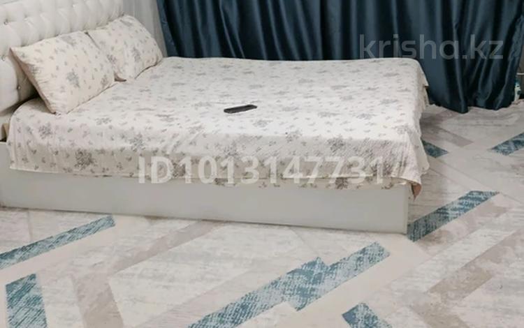 1-комнатная квартира · 42 м² · 10/12 этаж, 11көше 41/2 за 10 000 ₸ в Туркестане — фото 2