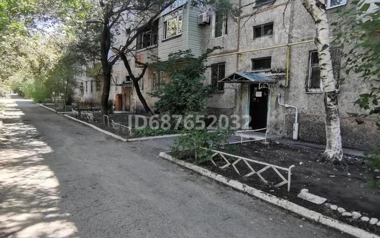 3-комнатная квартира · 61 м² · 2/5 этаж, 2 мкрн 14 за 19 млн 〒 в Талдыкоргане — фото 2