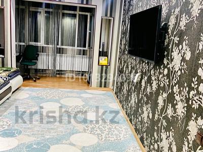2-бөлмелі пәтер · 53 м² · 4/5 қабат, Алатау ш/а. 5, бағасы: 11 000 ₸ в Таразе, мкр Алатау