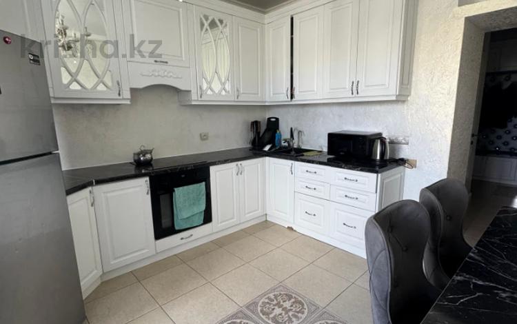 4-бөлмелі пәтер · 101.4 м² · 4/12 қабат, момышулы 62, бағасы: 46 млн ₸ в Кокшетау — фото 2