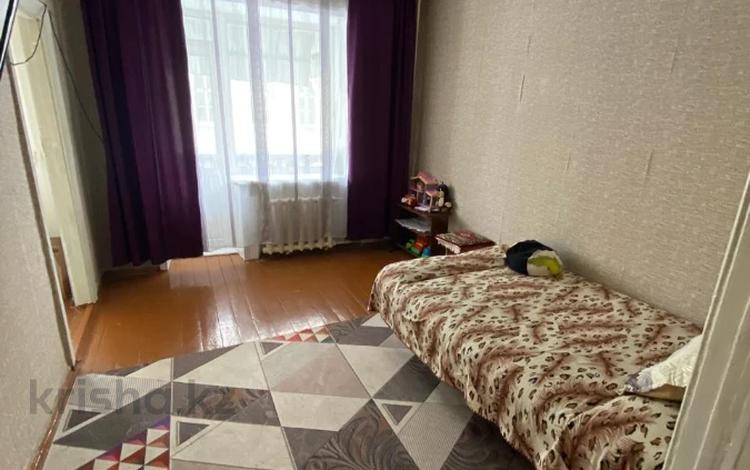 2-комнатная квартира, 40.2 м², 2/2 этаж, Белинского 3 за 10.5 млн 〒 в Усть-Каменогорске — фото 2