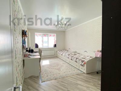 3-комнатная квартира · 120 м² · 5/5 этаж, мкр. Алтын орда, Проспект Тауелсиздик за 37.5 млн 〒 в Актобе, мкр. Алтын орда