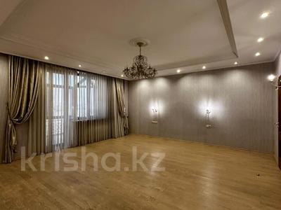 3-бөлмелі пәтер · 168 м² · 4/6 қабат, Рахмадиева 12 — ПРОСТОРНАЯ СВЕТЛАЯ КВАРТИРА ДОМ ВО ДВОРАХ, ЛУЧШЕЕ ПРЕДЛОЖЕНИЕ !, бағасы: 148 млн ₸ в Алматы, Бостандыкский р-н