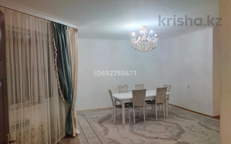 3-комнатная квартира, 75 м², 2/7 этаж, 11 6/1 — Жаңа қала 11 көше мен Шымкент тас жол бойы қиылысы за 21 млн 〒 в Туркестане — фото 2