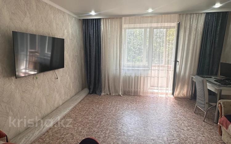 1-комнатная квартира · 38.5 м² · 3/10 этаж, Энергетик за 15.5 млн 〒 в Семее — фото 2
