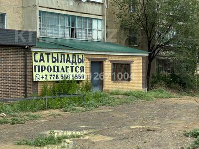 4-комнатная квартира · 140 м² · 1/5 этаж, Молодежный 28 за 15 млн ₸ в Кандыагаш