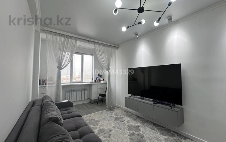 1-комнатная квартира, 50 м², 8/10 этаж, мкр Аксай-4, Мкр. Аксай-4 119 — Саина Жубанова за 40 млн 〒 в Алматы, Ауэзовский р-н — фото 2