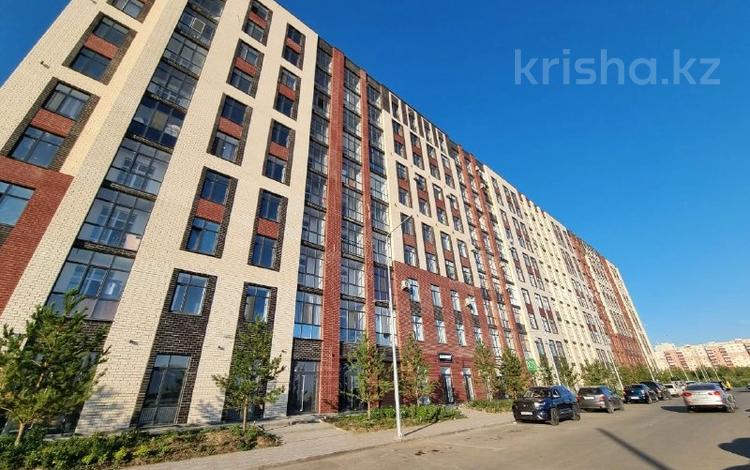 1-комнатная квартира, 45 м², 4/10 этаж помесячно, мкр Юго-Восток, Дюсембекова 83/2 — ЖК Атамекен за 180 000 〒 в Караганде, Казыбек би р-н — фото 2