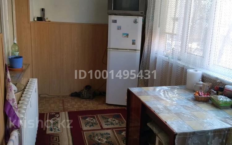 3-комнатная квартира · 67.65 м² · 2/5 этаж, Мынбулак 18 — магазин Диана за 23 млн 〒 в Таразе — фото 2