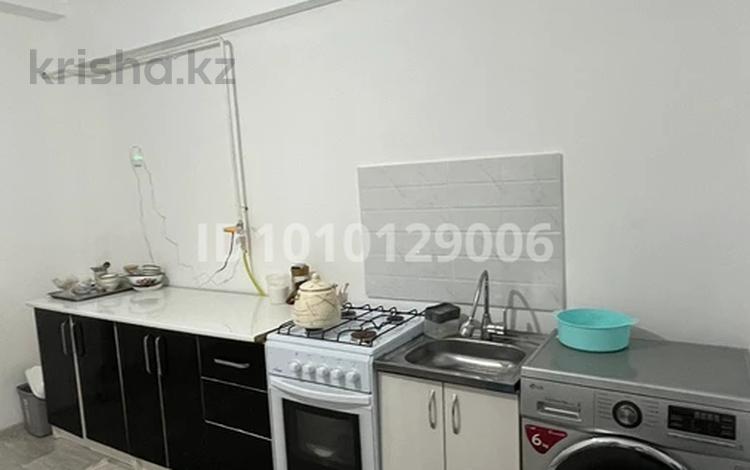 2-комнатная квартира · 77 м² · 2/5 этаж, мкр Улы Дала, Кыз жибек — Сулейман 270 за 130 000 〒 в Таразе — фото 3