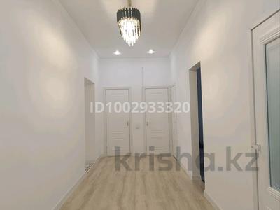 3-комнатная квартира · 96.7 м² · 3/5 этаж, мкр. Алтын орда, Батыс 2 356Б за 33 млн 〒 в Актобе