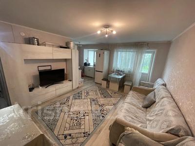 3-комнатная квартира · 57 м² · 4/5 этаж, Бульвар Гагарина 18 за 20 млн 〒 в Усть-Каменогорске