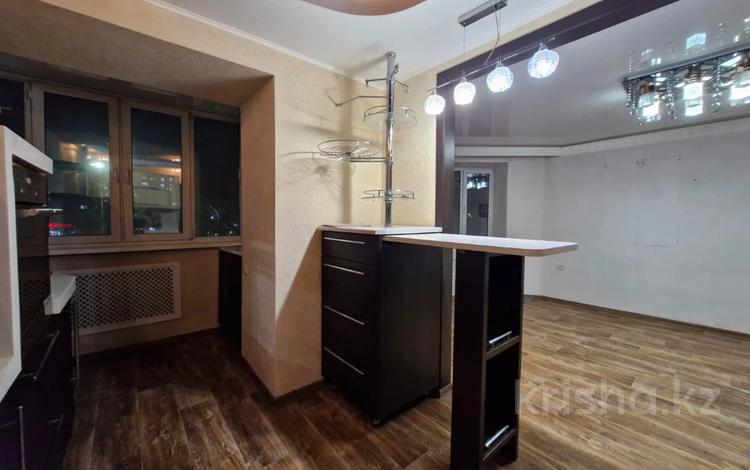 3-комнатная квартира · 77.1 м² · 3/10 этаж, проспект Нурсултана Назарбаева 20/1 — Каирбаева за 33 млн ₸ в Павлодаре — фото 4