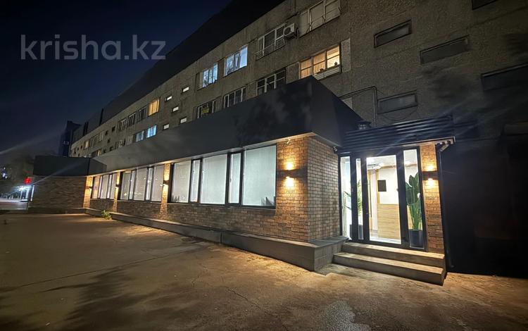 Свободное назначение, офисы, магазины и бутики, салоны красоты, медцентры и аптеки, образование, развлечения · 237.7 м² за 296.8 млн ₸ в Алматы, Жетысуский р-н — фото 24