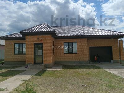 Отдельный дом · 3 комнаты · 100 м² · 10 сот., мкр. Зачаганск пгт — Тауелсиздик 35 за 26 млн 〒 в Уральске