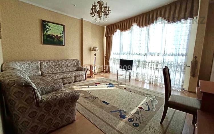 2-комнатная квартира · 75 м² · 9/22 этаж, мкр Самал-2, Проспект Достык 162 к5 — Улица Жолдасбекова за 430 000 ₸ в Алматы, Медеуский р-н — фото 2