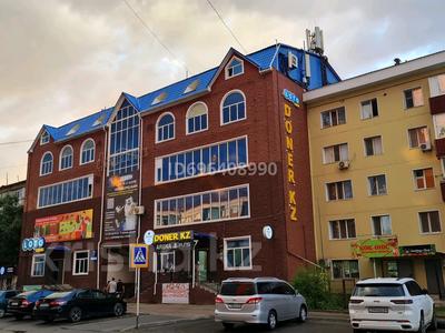 Свободное назначение, офисы, магазины и бутики, салоны красоты, фитнес и спорт, образование, развлечения, конференц-залы, кабинеты и рабочие места, студии · 500 м² за 815 000 〒 в Актобе