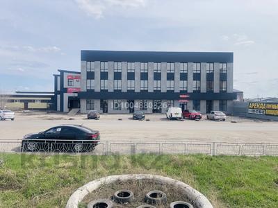 Свободное назначение, офисы, магазины и бутики, общепит, салоны красоты, фитнес и спорт, медцентры и аптеки, образование, конференц-залы, кабинеты и рабочие места, студии · 100 м² за 550 000 〒 в Караганде, Казыбек би р-н