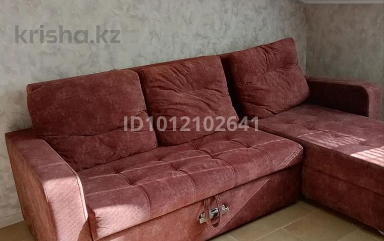 2-бөлмелі пәтер · 60 м² · 3/3 қабат, Карев 29 — Назарбаева, бағасы: 150 000 ₸ в Уральске — фото 20