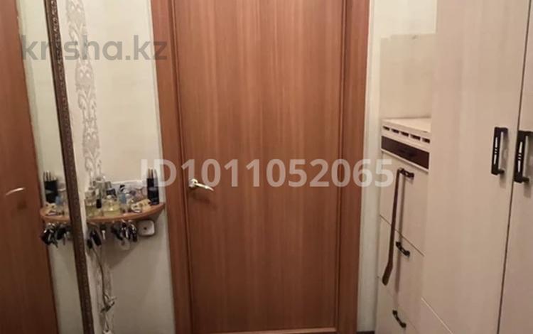 3-бөлмелі пәтер · 64 м² · 9/9 қабат, мкр Юго-Восток, 27й микрорайон 10, бағасы: 25 млн ₸ в Караганде, Казыбек би р-н — фото 2