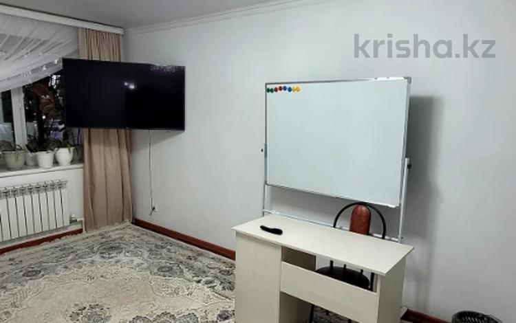 1-комнатная квартира · 47.6 м² · 1/3 этаж, 1 мкр за 13.5 млн ₸ в Актобе — фото 5