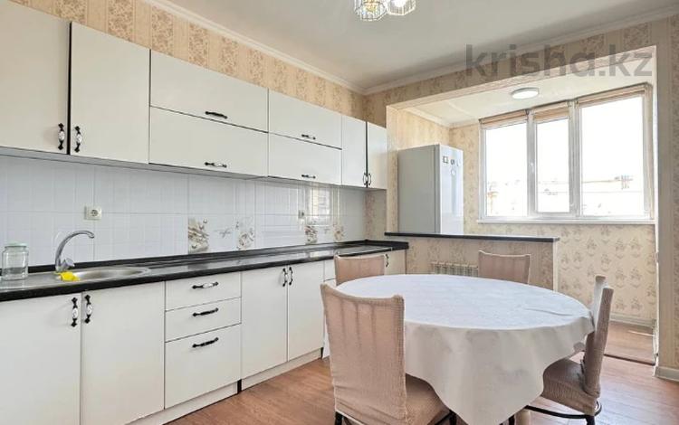 2-бөлмелі пәтер · 70 м² · 10/13 қабат, Алгабас-1, бағасы: 32 млн ₸ в Алматы, Алатауский р-н — фото 13