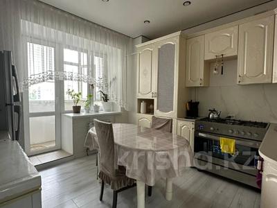 3-бөлмелі пәтер · 81 м² · 3/5 қабат, мкр. Алтын орда, бағасы: 40 млн ₸ в Актобе
