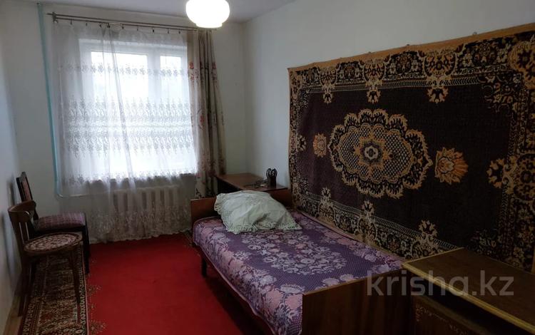 2-комнатная квартира, 40 м², 4/5 этаж помесячно, Кабанбай-Батыра за 80 000 〒 в Талдыкоргане, Каратал — фото 10