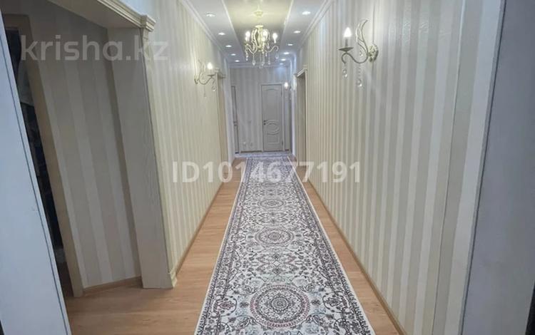 5-комнатная квартира · 150 м² · 2/16 этаж, мкр Юго-Восток 60 — Шахтеров за 500 000 ₸ в Караганде, Казыбек би р-н — фото 2