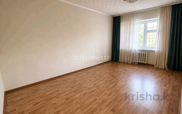 4-комнатная квартира · 83.8 м² · 1/5 этаж, Асылбекова 97/2 — Юникс за 28 млн ₸ в Жезказгане — фото 2