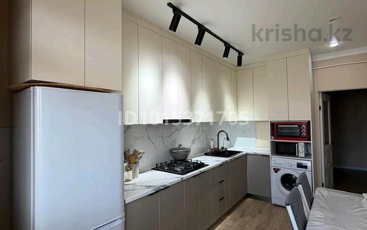 2-комнатная квартира · 63.3 м² · 4/5 этаж, мкр Арай-2 16 за 23 млн ₸ в Таразе — фото 2