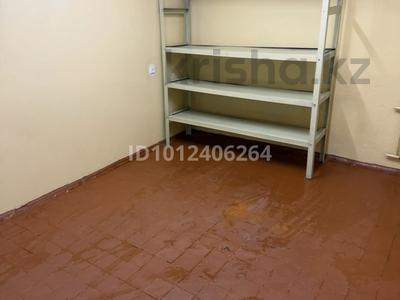Магазины и бутики, склады · 18 м² за 40 000 〒 в Павлодаре