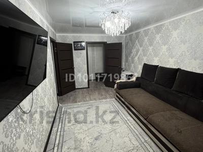 3-комнатная квартира · 60.2 м² · 3/5 этаж, Чернышевского 116 — Пр. Мира, Аян пассаж, Bauyrdag за 12.9 млн 〒 в Темиртау