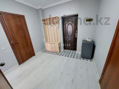 1-бөлмелі пәтер, 50 м², 5/8 қабат ай сайын, Сыганак 15, бағасы: 180 000 〒 в Астане, Есильский р-н