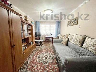2-бөлмелі пәтер · 45 м² · 2/5 қабат, Майкудук, 13й микрорайон, бағасы: 10 млн ₸ в Караганде, Алихана Бокейханова р-н