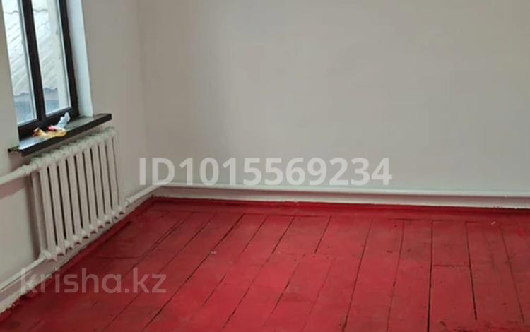 Отдельный дом · 2 комнаты · 80 м² · 5 сот., Наурызбай батыра 14 — Напротив оптовки за 150 000 ₸ в Талгаре — фото 2